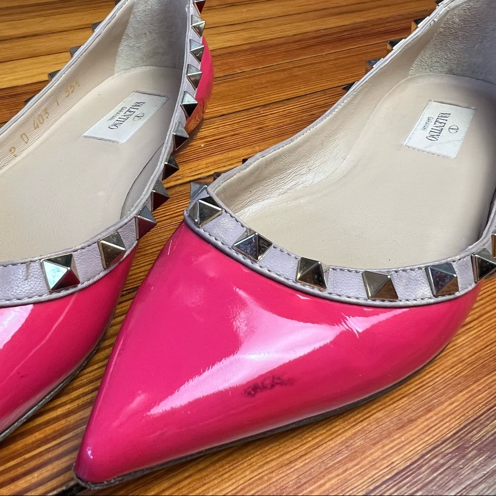 VALENTNO GARAVNI  Patent Leather Rock Stud Ballet Flats - Picture 16 of 17